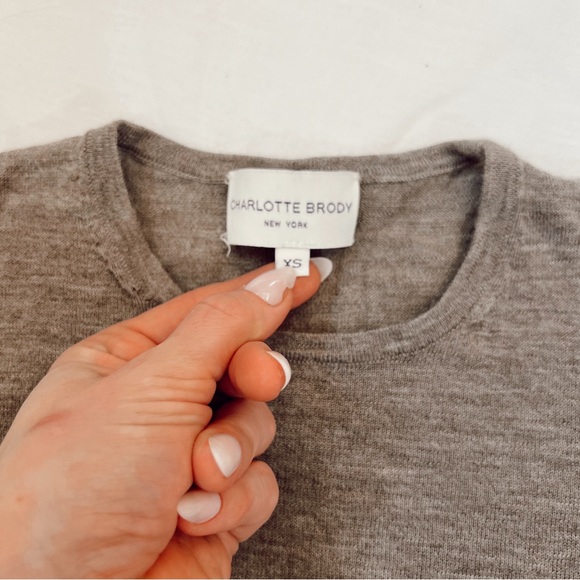 Charlotte Brody Perfect Crewneck Cashmere Sweater - Picture 6 of 11